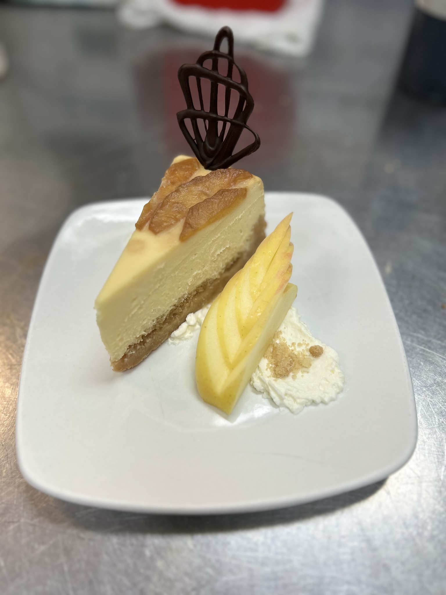 Spiced Apple Cheesecake